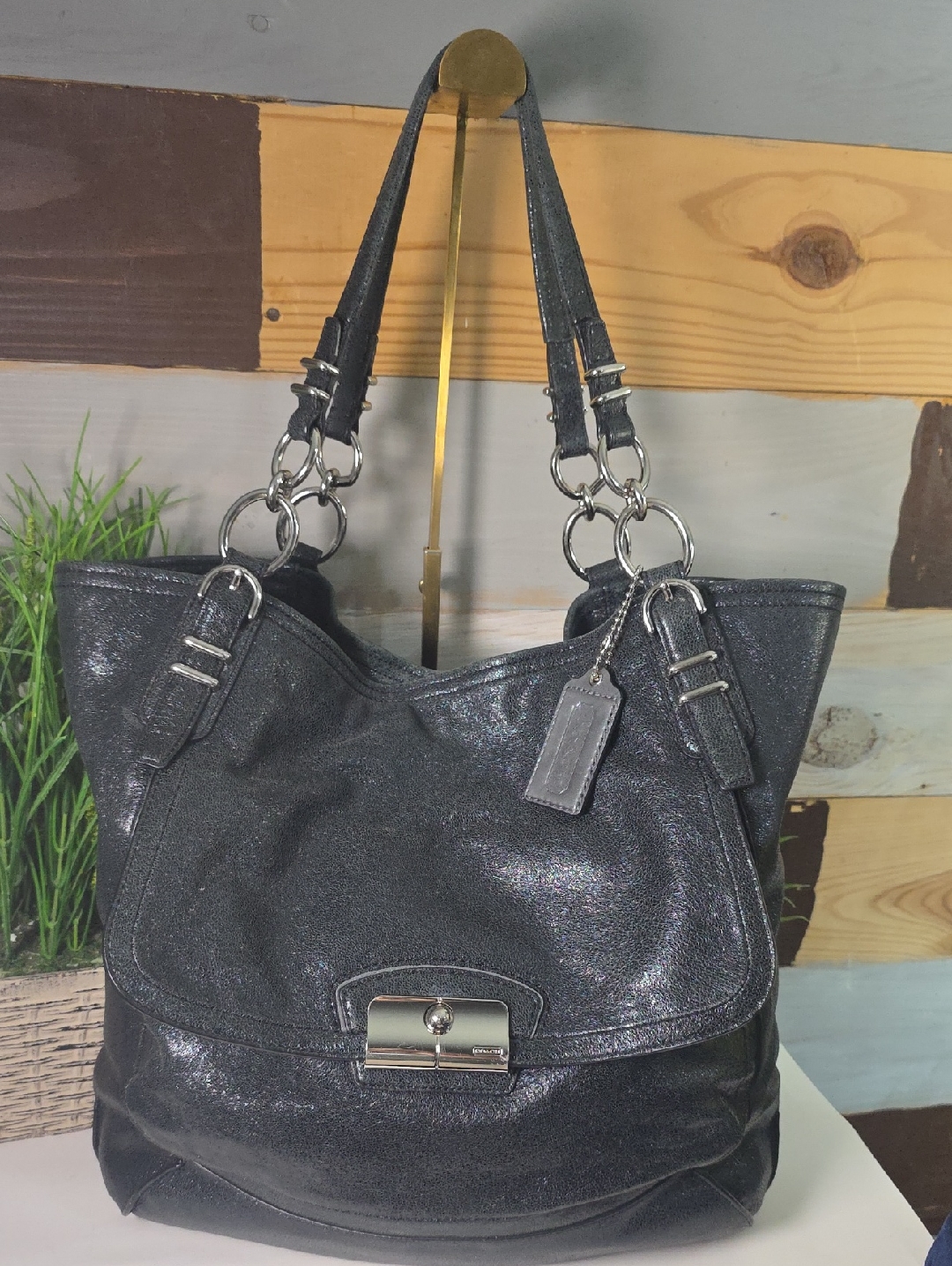 Black Shimmer Tote Bag With Chain-Link Handles